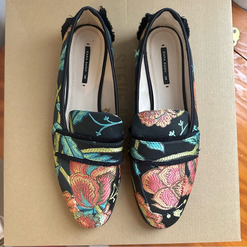 Zara Basic Black orange green blue floral brocade fringe flats loafers, Size 39